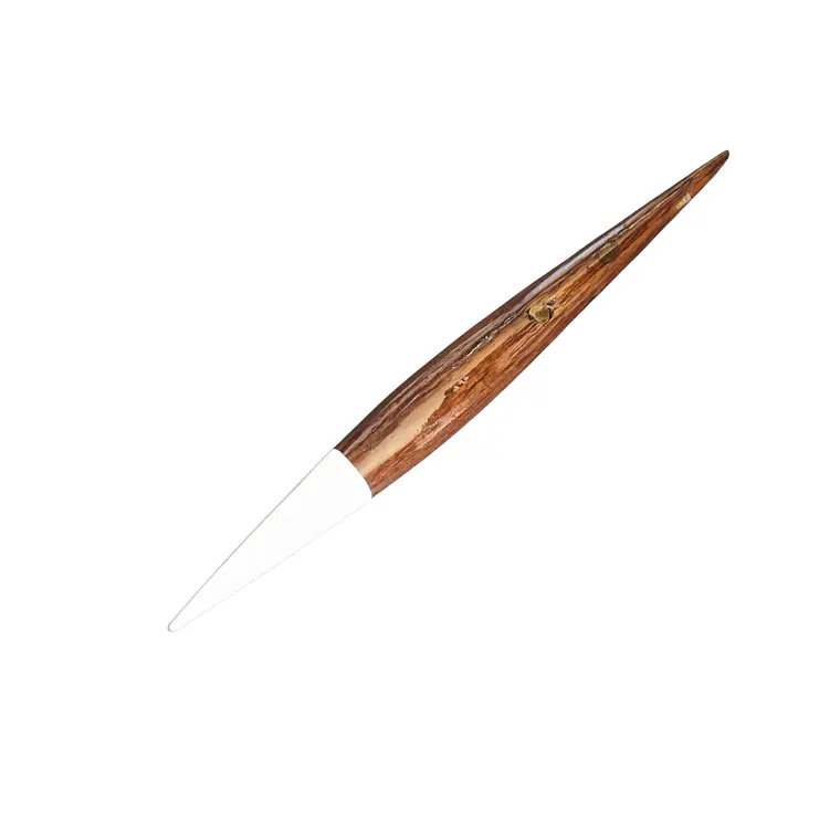 Pluma o plumilla de Madera Artesanal Bicolor para pejerrey 1