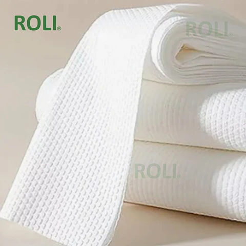 Paños Ultrawipe Gofrado 88 paños 28x42 cm Etiq. Roja   / $ 6.210 mas IVA