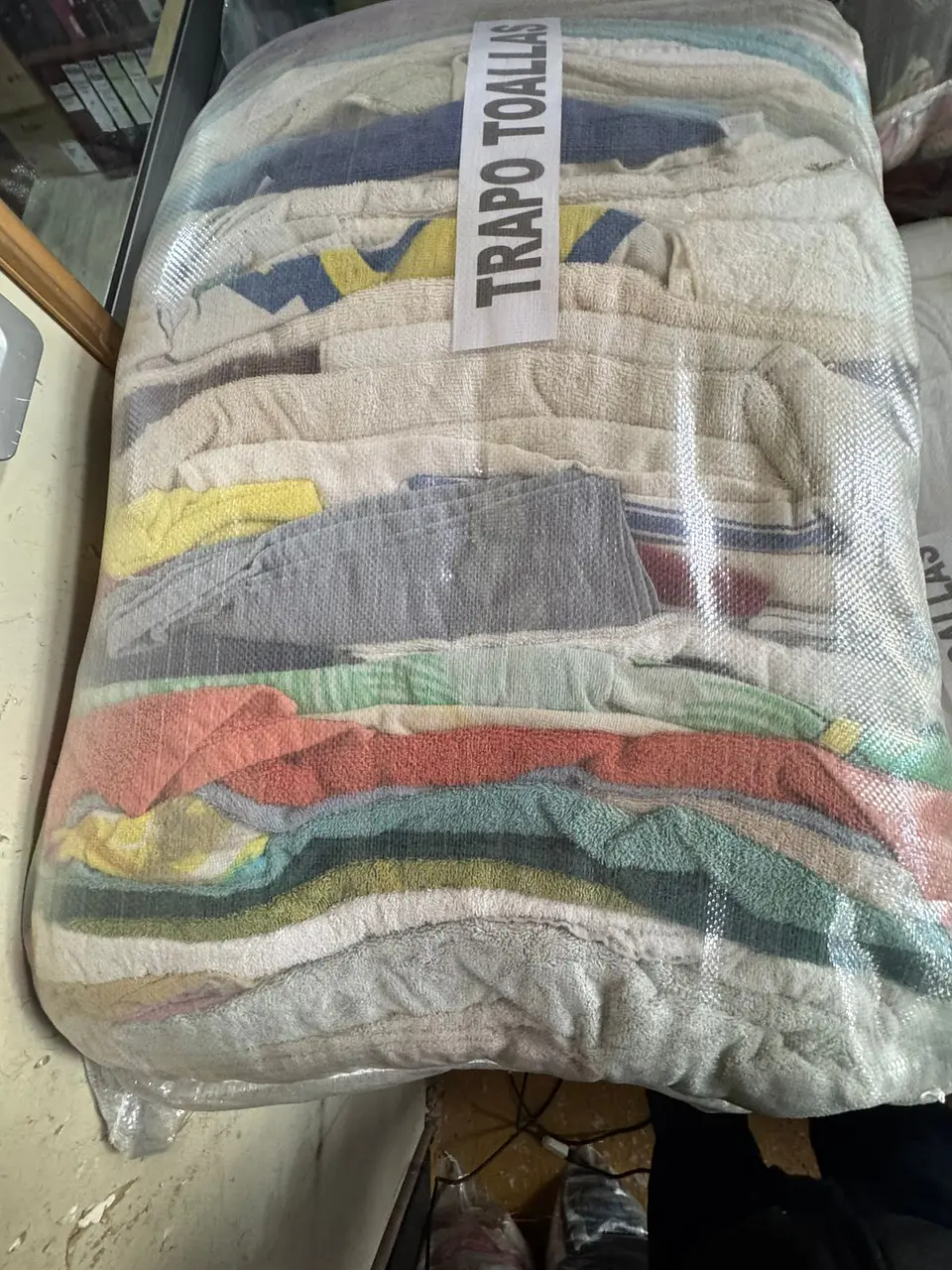 Trapos de Toallas Surtidas en Color Saco 20 Kg. 2