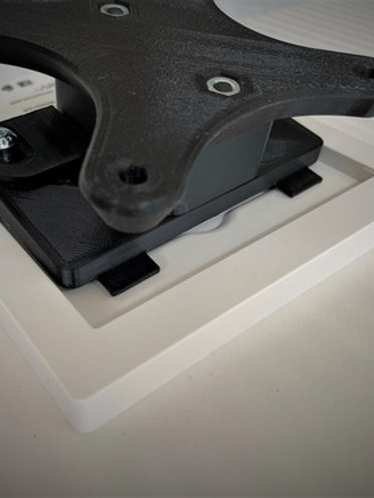 Adaptador Vesa Monitor Samsung M8 Y Similares 4