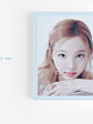 NAYEON - [ YES, I AM NAYEON PHOTOBOOK + POB KOREA MUSIC] - Miniatura 3