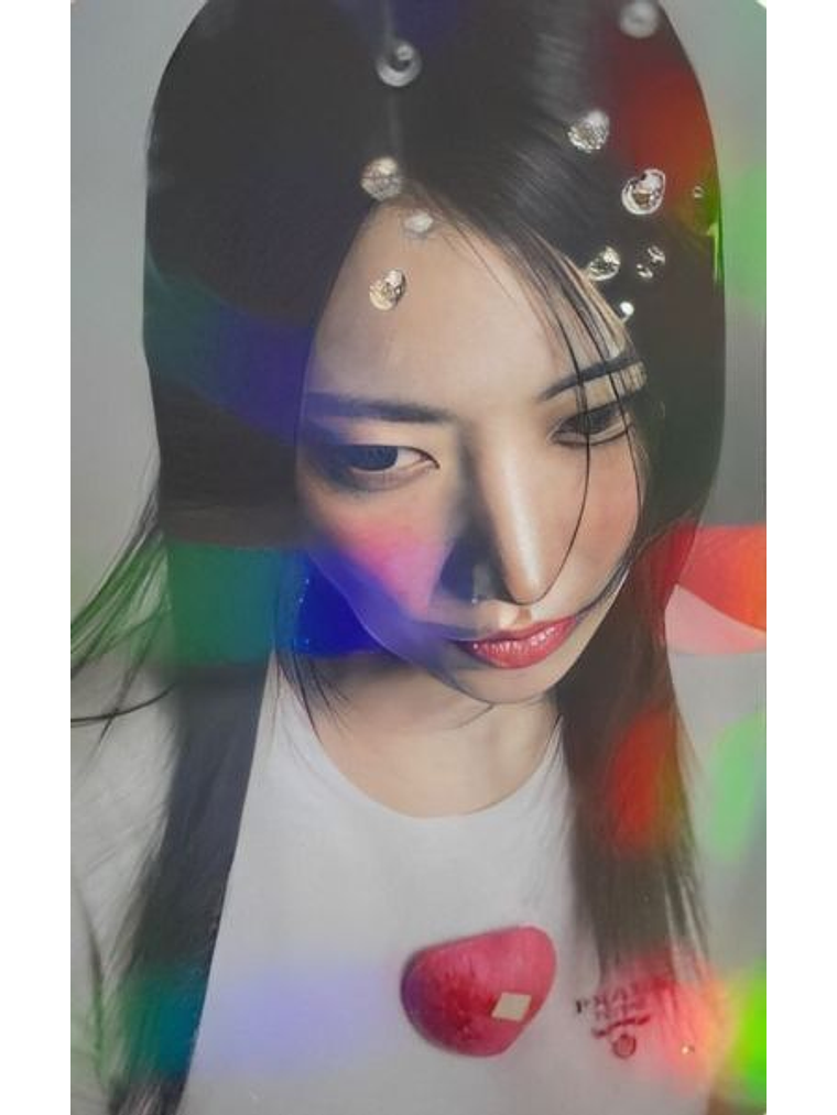 PHOTOCARD: LE SSERAFIM - [ UNFORGIVEN HOLO WEVERSE POB ] 2