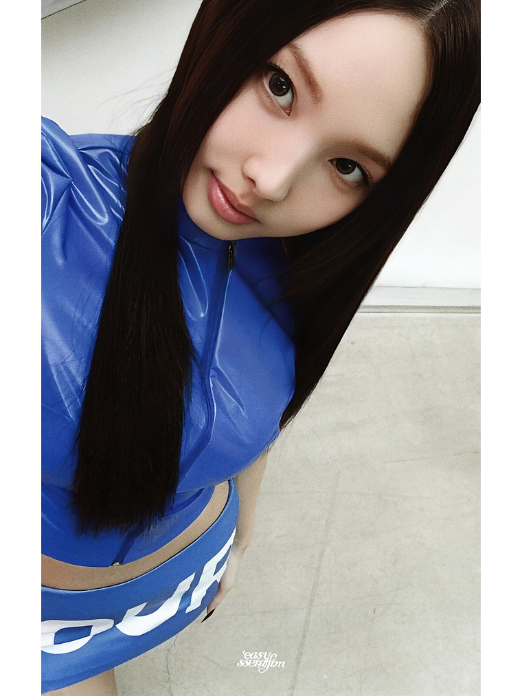 TWICE PHOTOCARD - [ THIS IS FOR : MUSIC KOREA POB ] 6