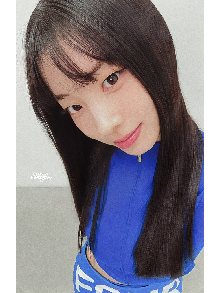 TWICE PHOTOCARD - [ THIS IS FOR : MUSIC KOREA POB ] 7