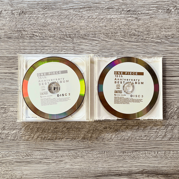 ONE PIECE  15th Anniversary Best Album  3