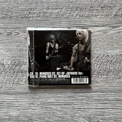 VAMPS Memories/Get Up Single CD