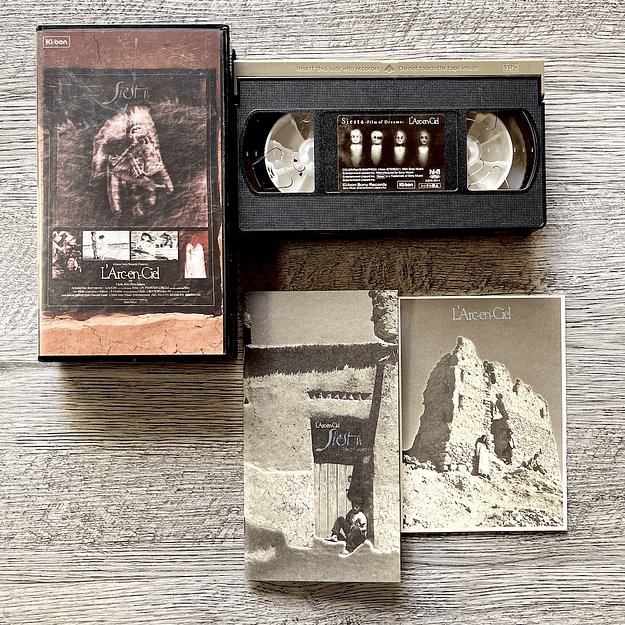 L'Arc-en-Ciel Siesta  ~Film Of Dreams~ 2