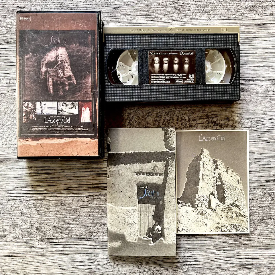 L'Arc-en-Ciel Siesta  ~Film Of Dreams~ 2