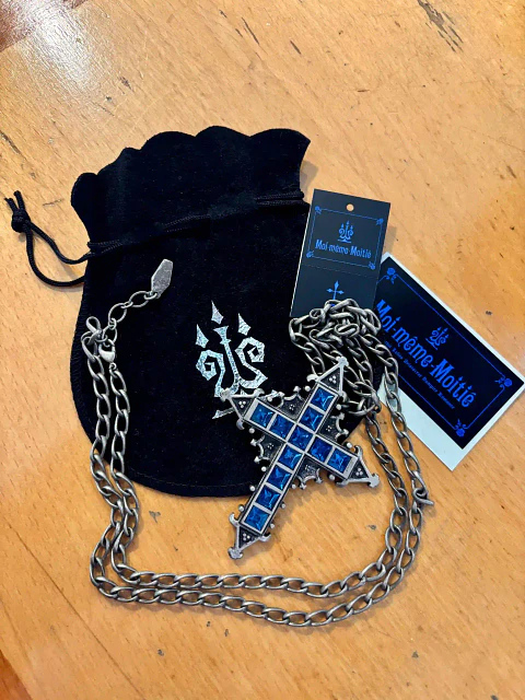 Moi-même-Moitié Mana Cross Pendant Original