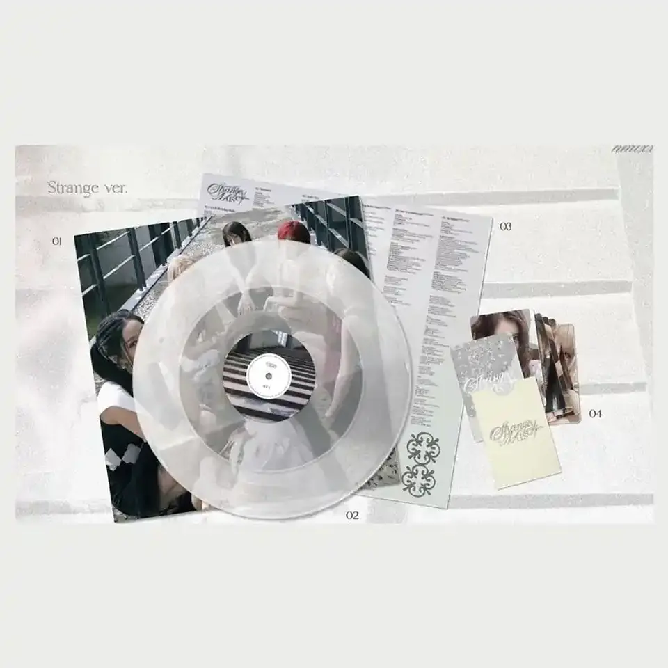 Vinilo NMIXX 6th EP Strange Muse Strange Ver. Clear LP (PREVENTA) 1