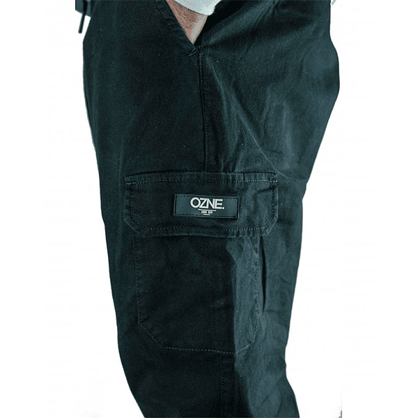 PANTALON JOGGER NEGRO OZNE COD.10619