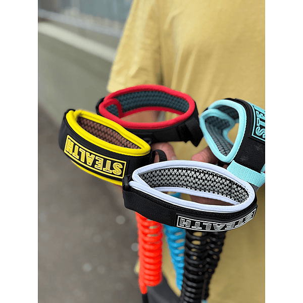 LEASH TRABA BODYBOARD ARMY BICEP AZUL/ROJO STEALTH COD.11629