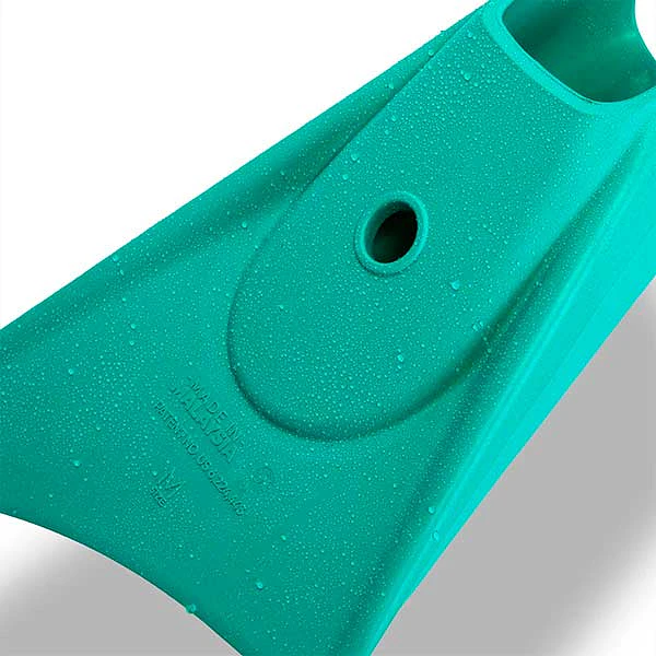 ALETAS CHURCHILL MAKAPUU JADE GREEN HECHO EN MALASYA