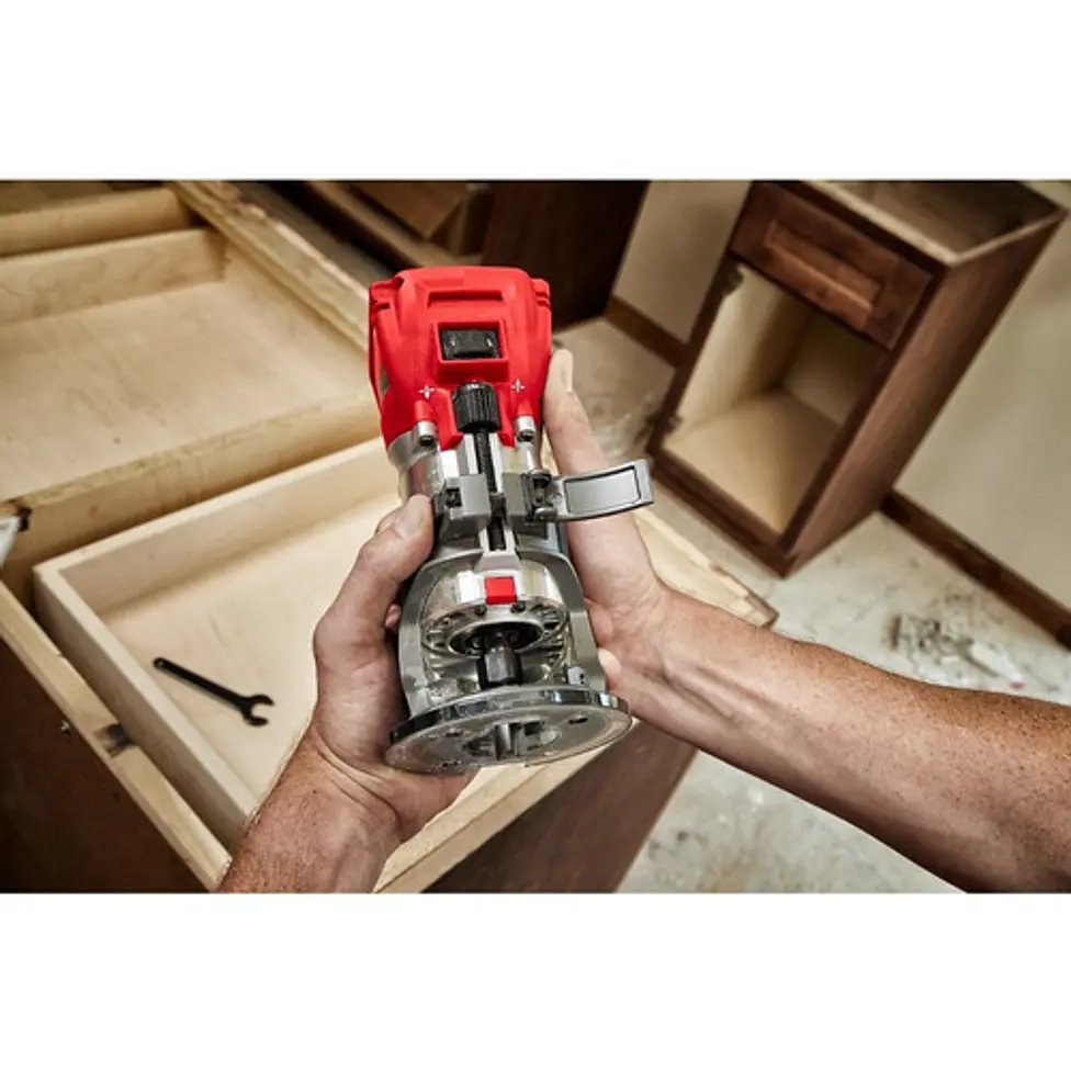 Fresadora Milwaukee M18 Fuel 1.25hp Router 2723-20 6