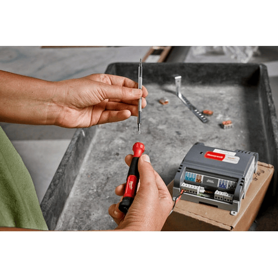 Milwaukee Destornillador De Precisión 4 En 1  48-22-2930 11