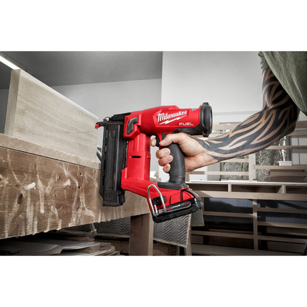 Milwaukee Kit Clavadora M18 Fuel 5/8 - 2-1/8 Cal.18  2746-21 9