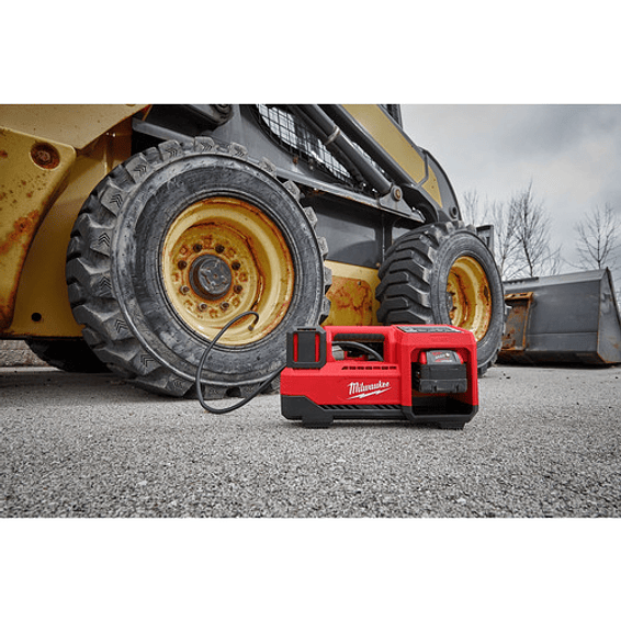 Inflador De Neumáticos Milwaukee M18 150 Psi 2848-20 + Batería y Cargador 9