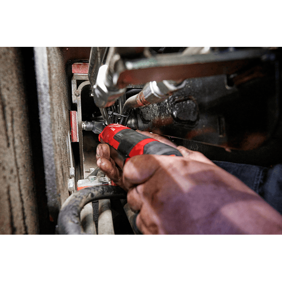 Milwaukee Chicharra Extendida M12 Fuel Insider 3050-20 17