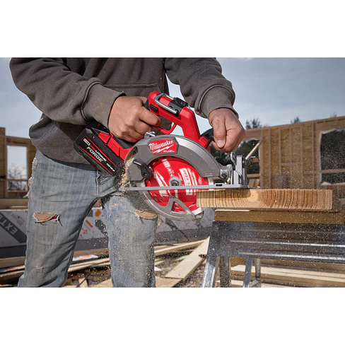 Sierra Circular Milwaukee M18 Fuel 7-1/4