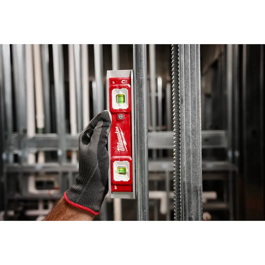 Milwaukee Nivel De Burbuja Con Viales Iluminados LED 48-22-5105 9