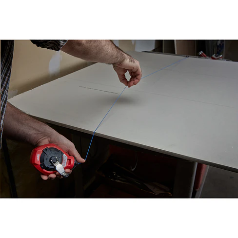 Tizador De Aluminio Milwaukee 30 mts + Tiza Azul 48-22-3993 8