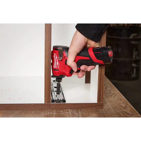 Atornillador de Impacto Subcompacto Milwaukee M12 Brushless 3450-20 10