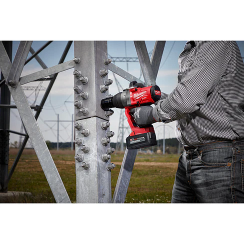 Llave De Impacto Milwaukee M18 FUEL 1
