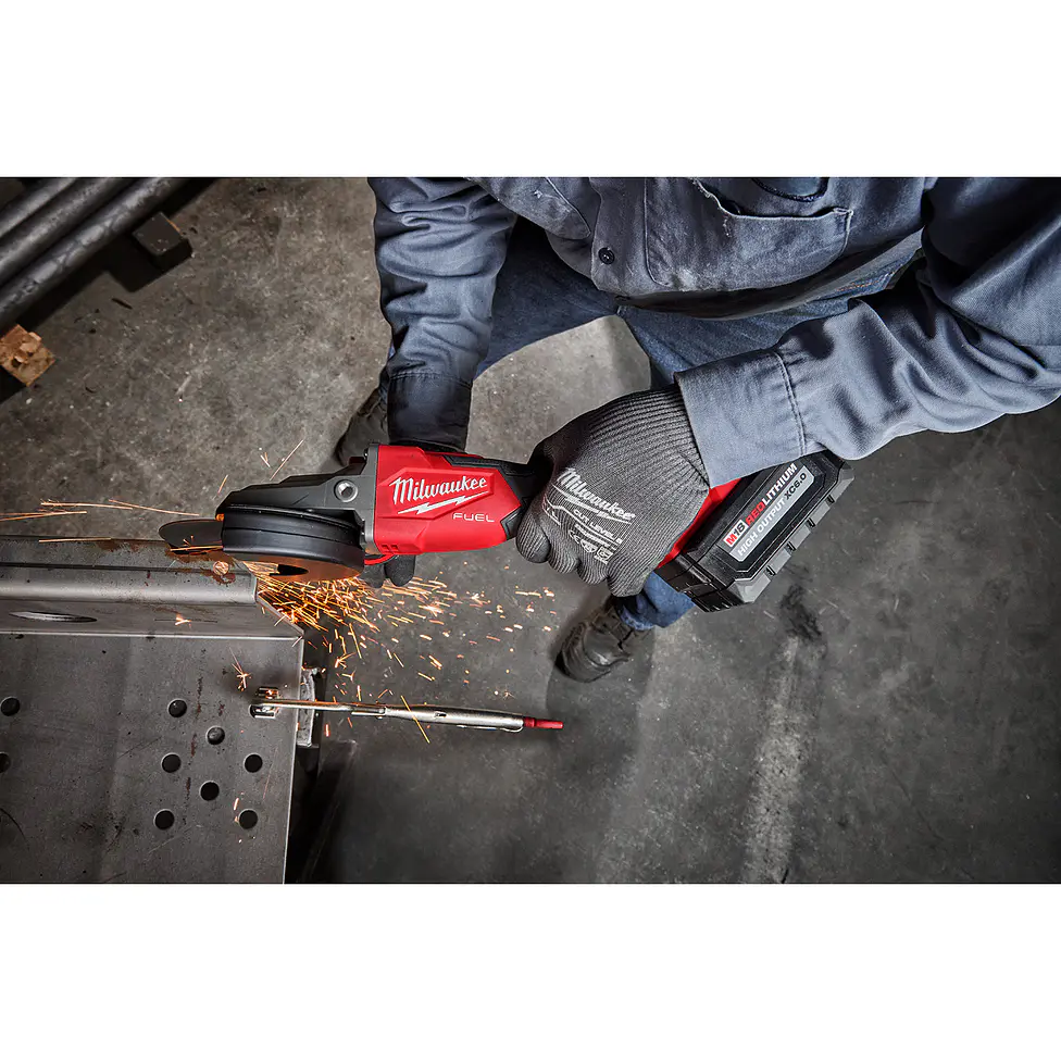 Esmeril Milwaukee M18 Fuel Cabezal Plano 5