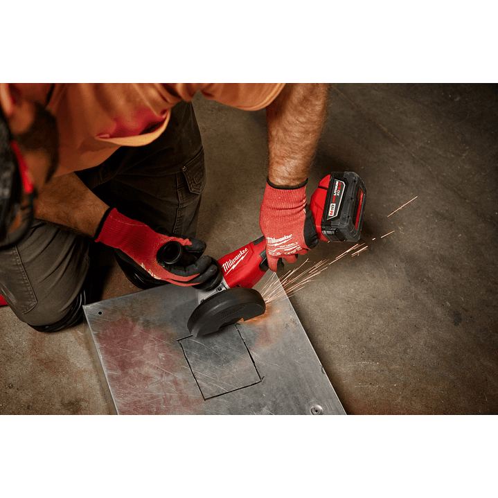 Milwaukee Taladro + Atornillador de Impacto + Esmeril M18 Brushless + 3 Baterías 14