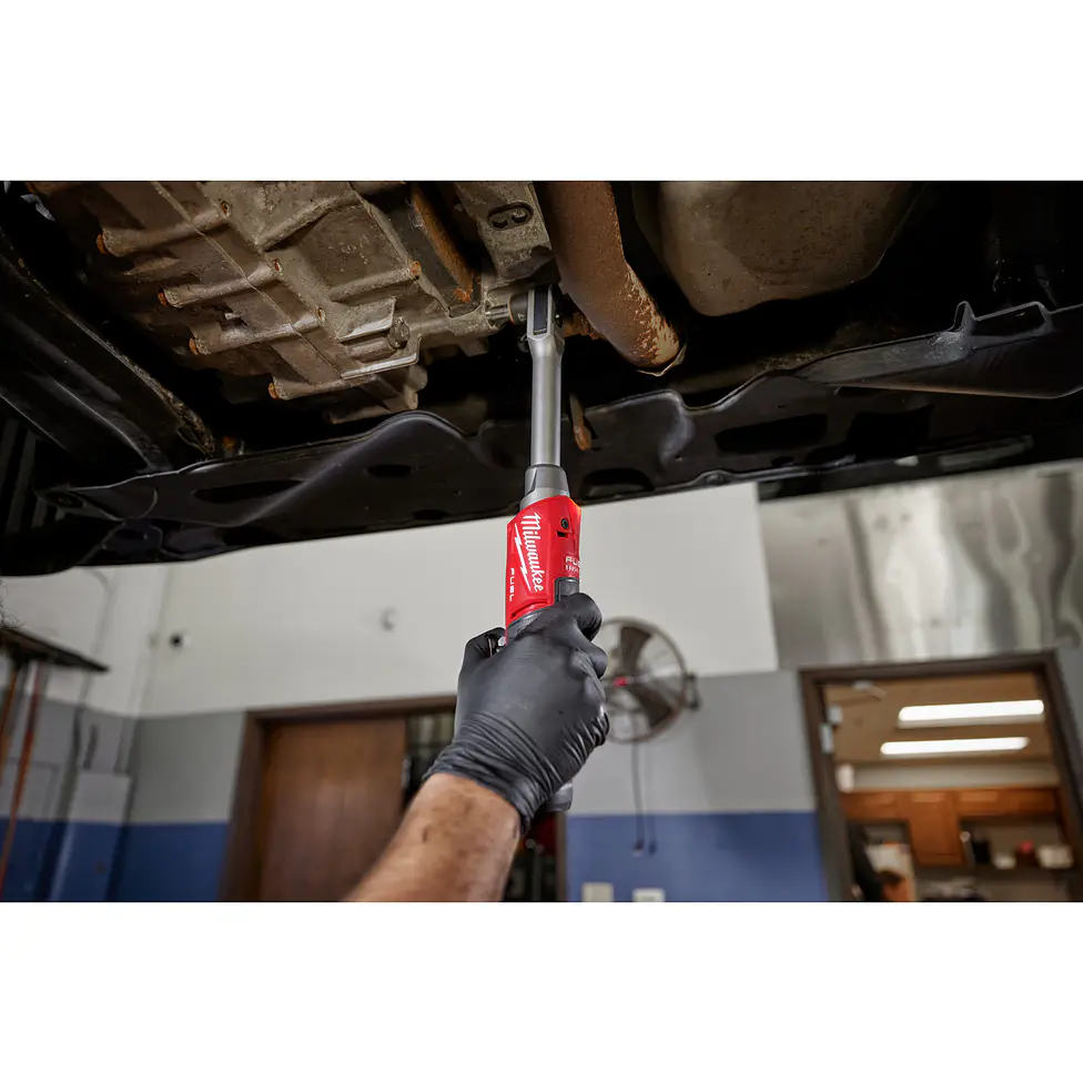 Chicharra Extendida Milwaukee M12 Fuel Insider 3050-20 + Batería 11