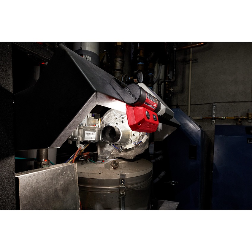 Linterna Magnética Milwaukee Rover 550lm Con Mosquetón LED 2114-21 9