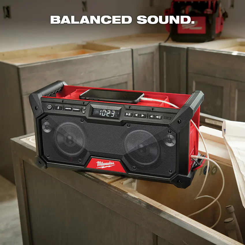 Parlante Milwaukee Bluetooth M18 Con Radio AM/FM 2952-20 7