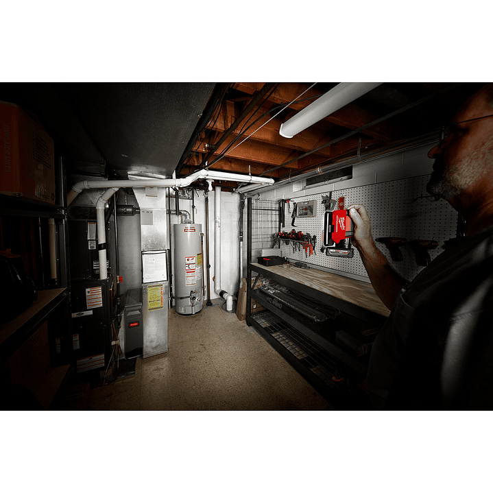 Foco Led Magnético 700 Lúmenes Milwaukee M12 Rover Usb Power Bank 2367-20 15