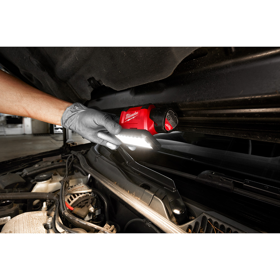 Foco Led Magnético 700 Lúmenes Milwaukee M12 Rover Usb Power Bank 2367-20 19