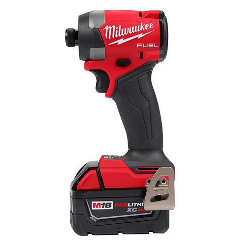 Kit Atornillador De Impacto Milwaukee M18 Fuel 4ta Gen 2953-22