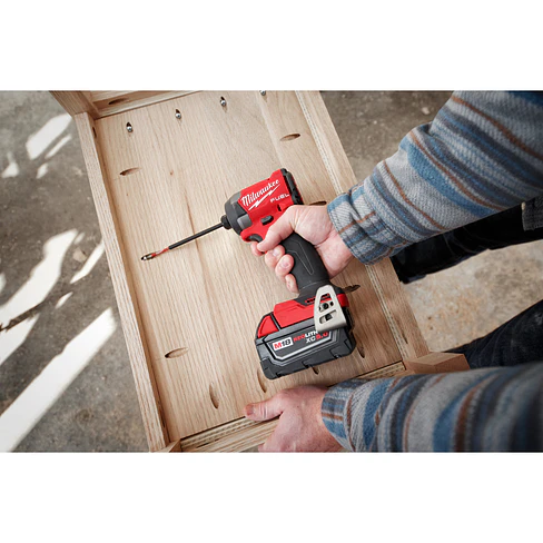Kit Atornillador De Impacto Milwaukee M18 Fuel 4ta Gen 2953-22 8