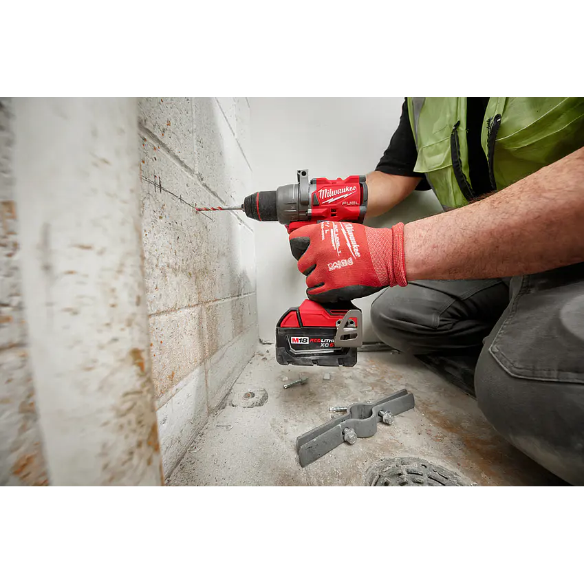Taladro Percutor Milwaukee M18 FUEL 4ta Gen 2904-20 + Set de puntas 50 Pzs 11