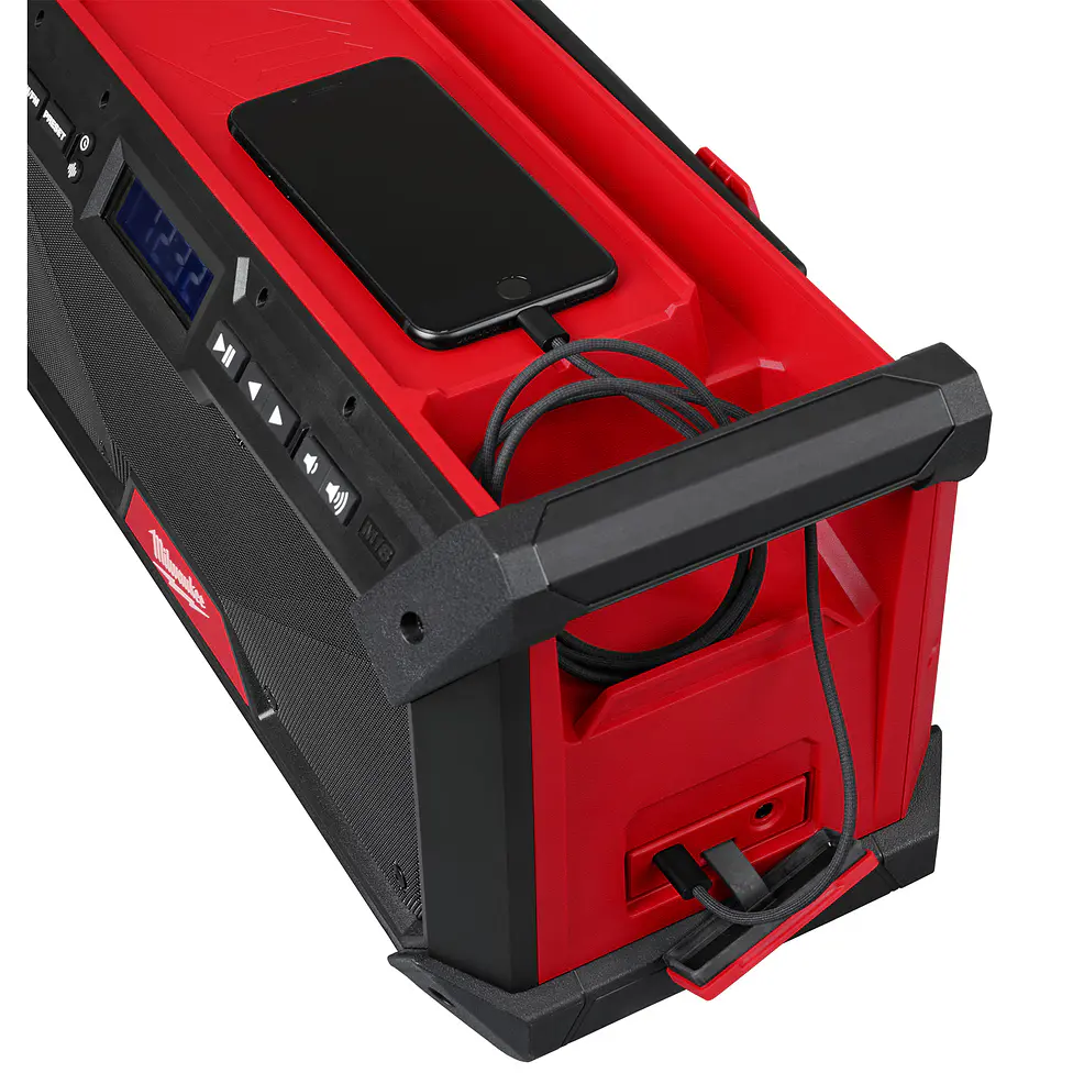 Kit Taladro y Atornillador Milwaukee M18 Fuel 4ta Gen 3697-22 + Parlante 17