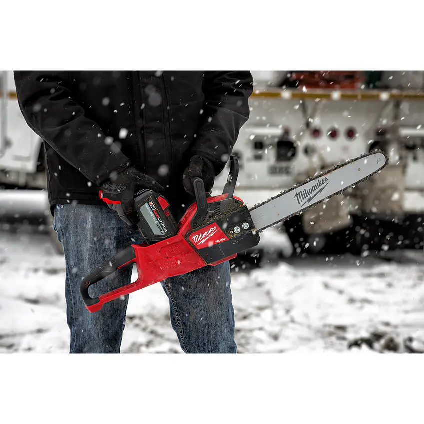 Kit Motosierra Milwaukee M18 Fuel 16 Pulgadas 2727-21HD + Batería FORGE 7