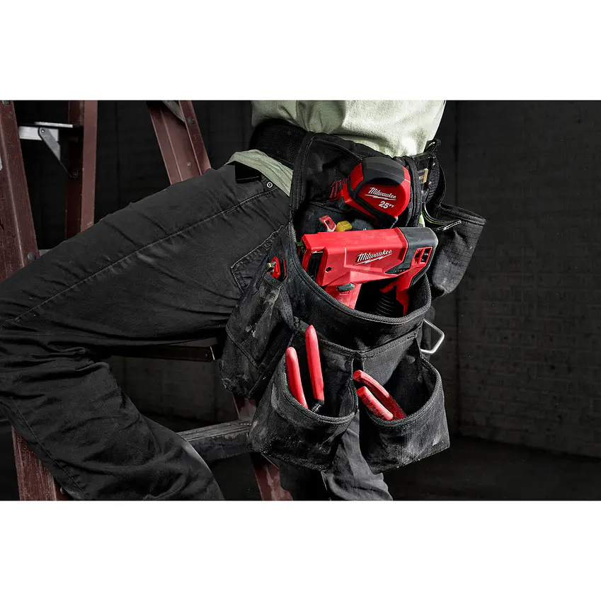 Engrapadora De Corona 10mm (3/8) Milwaukee M12 2447-20 + Batería 2Ah 10