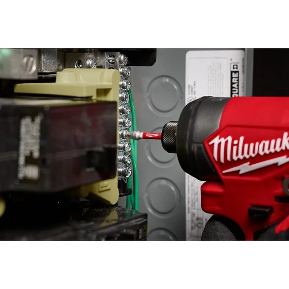 Set de puntas Milwaukee 18 piezas + Huincha 3.5 mt GRATIS 7
