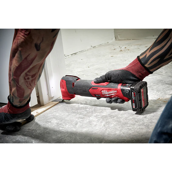 Herramienta Oscilatoria Multiusos Milwaukee M12 Fuel 2526-20 12