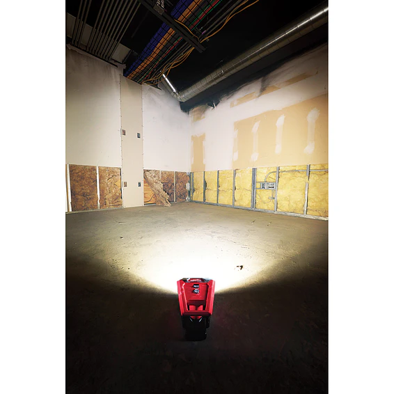 Foco LED de Montaje Milwaukee M12 ROVER Magnético 1000 lúmenes 2364-20 10