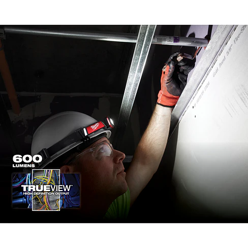 Linterna Frontal Para Casco Recargable Milwaukee 600 lúmenes IP54 2115-21 11