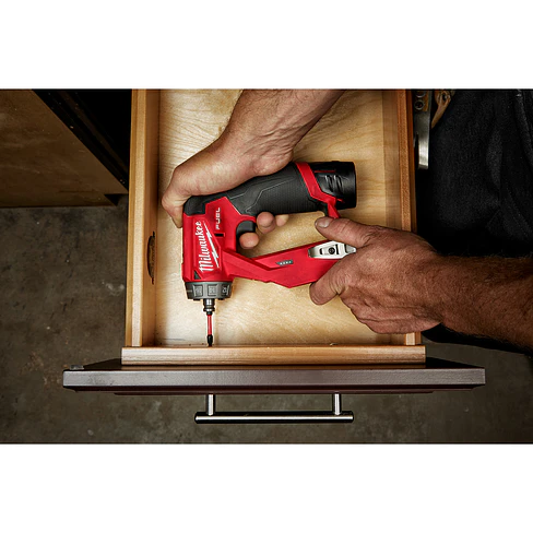 Taladro De Instalación 4 en 1 Milwaukee M12 Fuel Cabezal Intercambiable 2505-20 16