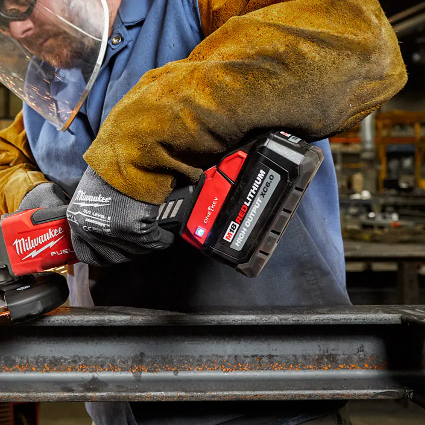 Batería Milwaukee M18 HIGH OUTPUT XC6.0 Ah Sellada 48-11-1865 13