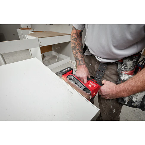 Lijadora De Banda Milwaukee M18 Fuel 3 x 18 Pulgadas 2832-20 11