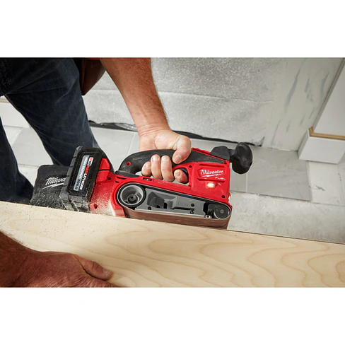 Lijadora De Banda Milwaukee M18 Fuel 3 x 18 Pulgadas 2832-20 10