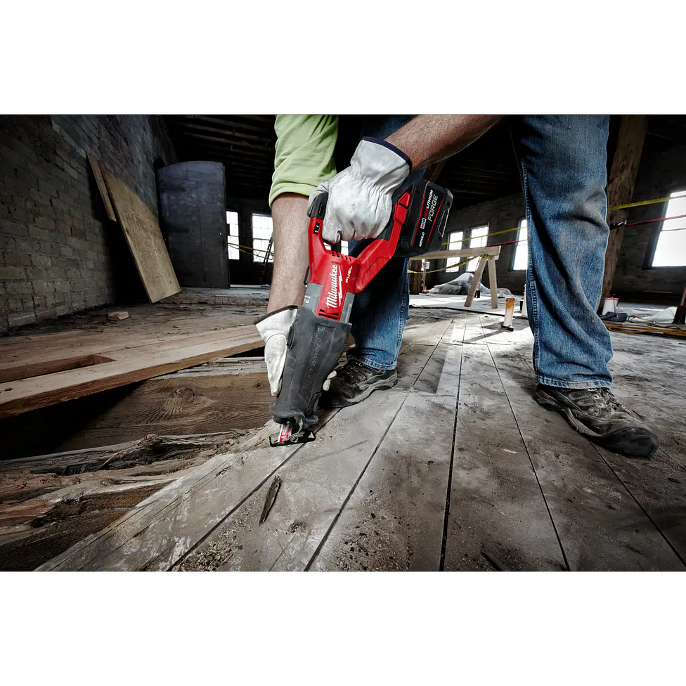 Sierra Sable Milwaukee M18 FUEL SUPER SAWZALL 2722-20 15