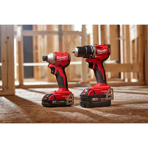 Kit Taladro Percutor + Atornillador Milwaukee M18 Brushless 3693-22CX 7
